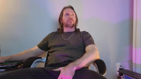 albinoadonis online show from 02-04-26, 03:01