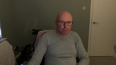 Snapshot of alc300170 chatting on 12-23-24, 08:11 alc300170 online show from 12-23-24, 08:11