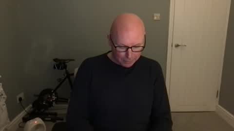 Snapshot of alc300170 chatting on 11-03-25, 07:09 alc300170 online show from 11-03-25, 07:09