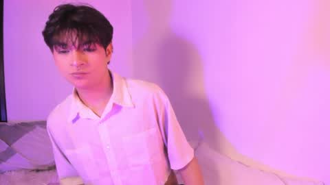 Snapshot of ale_aurarashii chatting on 06-16-26, 05:54 Ale aurarashii online show from 06-16-26, 05:54