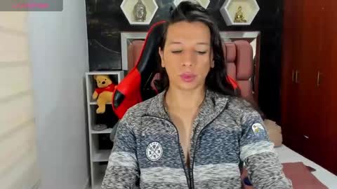 Snapshot of ale_noah_xxx chatting on 09-11-25, 09:37 ale_noah_xxx online show from 09-11-25, 09:37