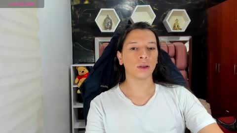 Snapshot of ale_noah_xxx chatting on 09-13-25, 10:31 ale_noah_xxx online show from 09-13-25, 10:31