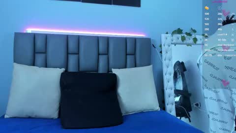 Snapshot of ale_noah_xxx chatting on 10-14-25, 03:40 ale_noah_xxx online show from 10-14-25, 03:40