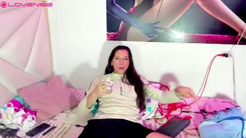 ale_noah_xxx online show from 04-07-26, 09:10