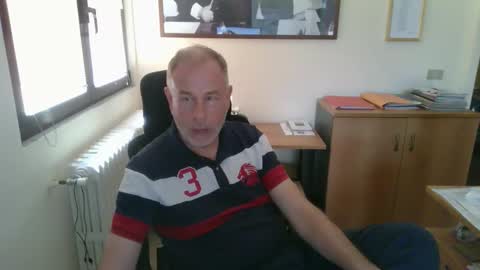 Snapshot of aleandela chatting on 05-25-26, 01:50 aleandela online show from 05-25-26, 01:50