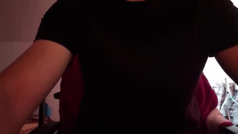 Snapshot of alecjohns123 chatting on 10-29-25, 06:48 alecjohns123 online show from 10-29-25, 06:48