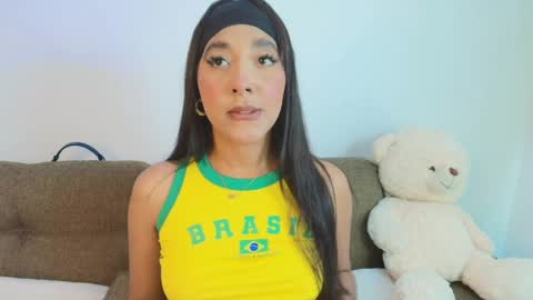 Alee Foxx  online show from 05-25-26, 11:44
