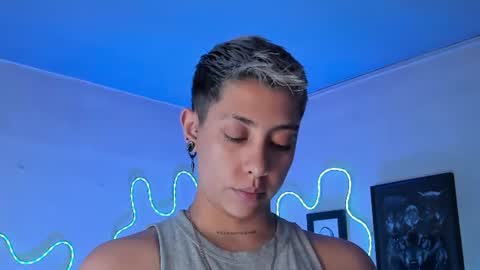 Snapshot of aleja1214 chatting on 06-26-26, 11:09 Alejandra online show from 06-26-26, 11:09