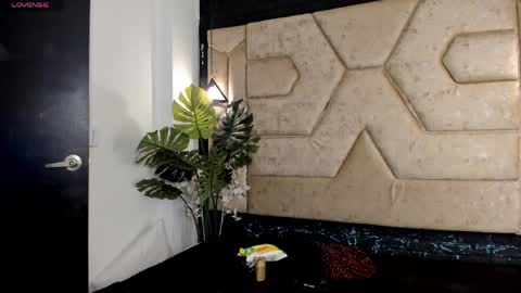 aleja__slav3 online show from 05-29-26, 09:46