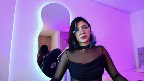 Snapshot of aleja__storm chatting on 05-22-26, 12:11 A L E J A online show from 05-22-26, 12:11