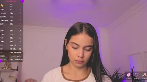 Alejandra online show from 05-30-26, 11:40