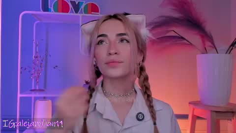 Snapshot of alejamillan1 chatting on 07-07-26, 07:23 night GTM -5 online show from 07-07-26, 07:23