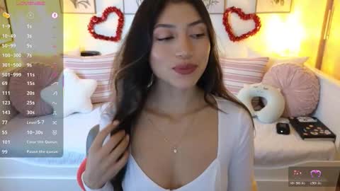 Snapshot of alejandhra chatting on 02-22-26, 12:36 Alejandhra online show from 02-22-26, 12:36