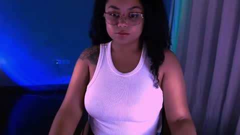 Alejandra  online show from 12-19-25, 11:23