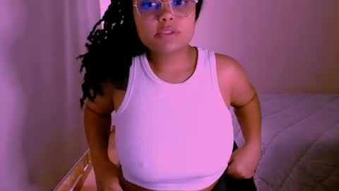 Alejandra  online show from 07-16-26, 04:57