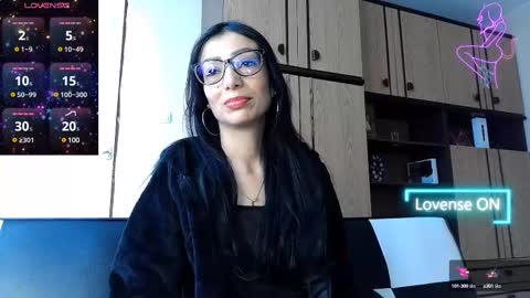 Alejandra online show from 02-12-25, 01:27