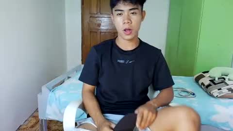 Snapshot of alejandro_fernan chatting on 07-15-26, 12:49 alejandro fernan online show from 07-15-26, 12:49