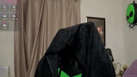 Snapshot of alejandrojf_00 chatting on 12-19-25, 12:17 Daiki jack online show from 12-19-25, 12:17