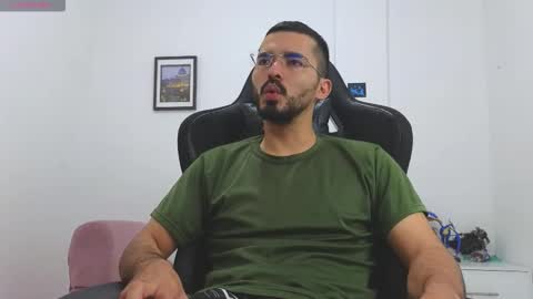 alejandroo_7 online show from 12-20-25, 05:20