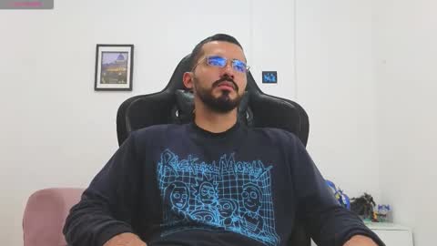 alejandroo_7 online show from 01-17-26, 07:06