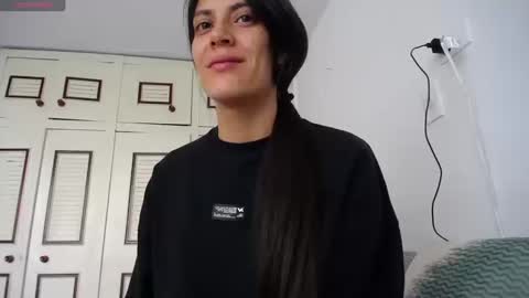 alejaxxxhot online show from 10-18-25, 05:25