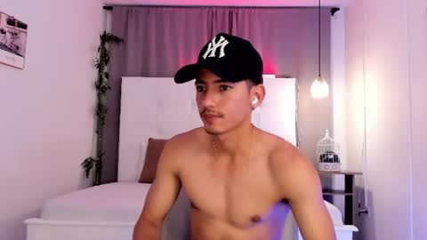 alejo_exotic online show from 07-26-26, 02:09
