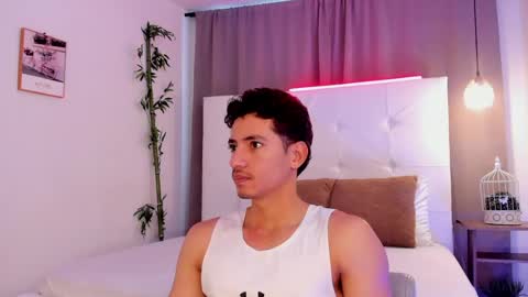 alejo_exotic online show from 07-31-26, 12:15