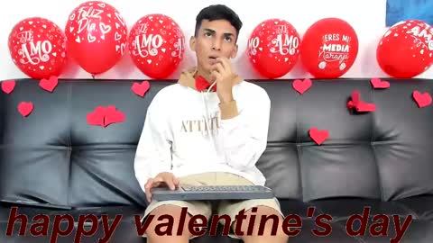 Snapshot of alejo_peverell chatting on 02-14-25, 10:14 alejo peverell online show from 02-14-25, 10:14