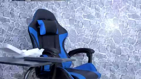 alejo peverell online show from 04-17-26, 06:11