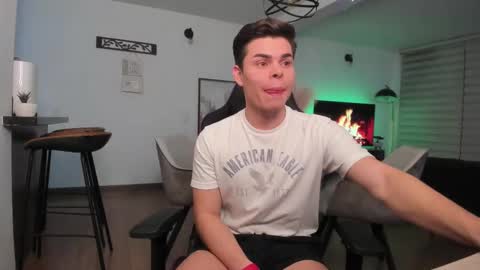 Snapshot of alejoo_twink chatting on 03-02-25, 05:12 ONLYFANS Alejoo twink online show from 03-02-25, 05:12