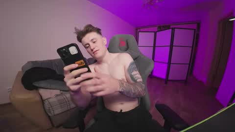 Alex and Linar online show from 11-13-25, 01:48