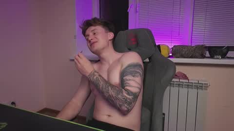 Alex and Linar online show from 11-30-25, 10:58