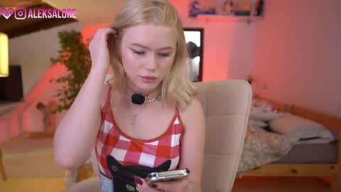 Lexi online show from 02-02-26, 04:00