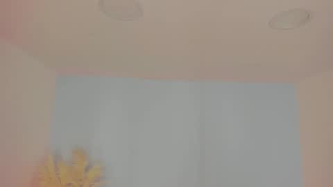 Snapshot of aleksandra_miller chatting on 06-09-26, 12:28 Aleksandra online show from 06-09-26, 12:28