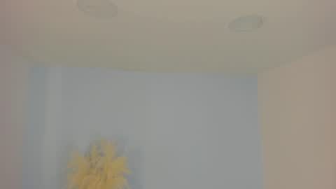 Snapshot of aleksandra_miller chatting on 07-04-26, 12:44 Aleksandra online show from 07-04-26, 12:44
