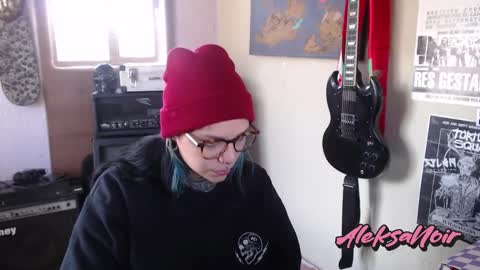 AleksaNoir online show from 02-06-25, 02:37