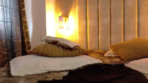 alektra_bryce online show from 09-24-25, 08:34