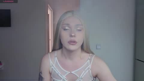 ALENA  INDEPENDENT MODEL online show from 03-18-26, 04:37