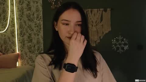 Alena online show from 12-14-24, 01:38