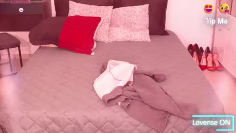 Snapshot of alenni chatting on 03-03-26, 03:56 Alenni online show from 03-03-26, 03:56