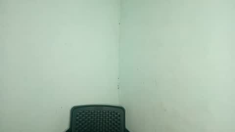 Snapshot of aleo_011 chatting on 12-24-24, 09:22 Alejandro online show from 12-24-24, 09:22