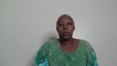 Noreen Kennth and Emilly online show from 12-01-25, 06:18