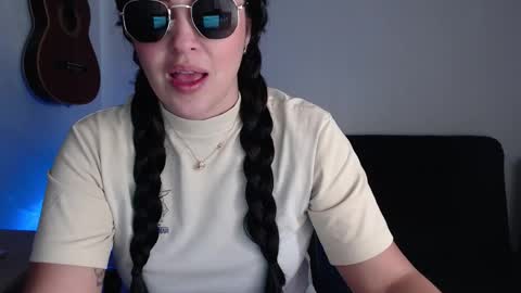 Aleska online show from 02-26-26, 04:06