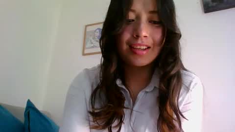 QUEEN OFF MILk  IM BACK  15 NOV online show from 05-11-26, 09:01