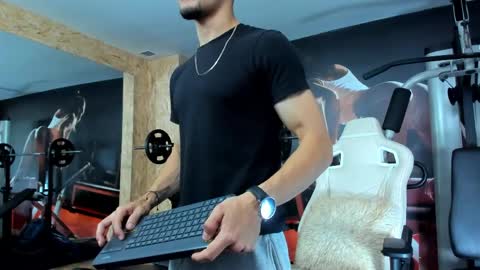 Alessandro King online show from 04-05-26, 08:06