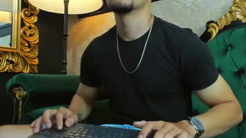 Snapshot of aless_king chatting on 08-01-26, 10:08 Alessandro King online show from 08-01-26, 10:08