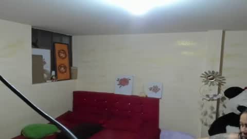 paola online show from 11-06-25, 12:44