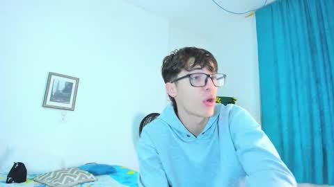 Alessandro Dybala online show from 03-26-26, 12:11