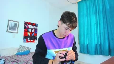 Snapshot of alessandro_dybala chatting on 04-24-26, 12:07 Alessandro Dybala online show from 04-24-26, 12:07