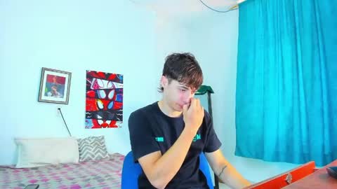 Snapshot of alessandro_dybala chatting on 05-05-26, 12:46 Alessandro Dybala online show from 05-05-26, 12:46